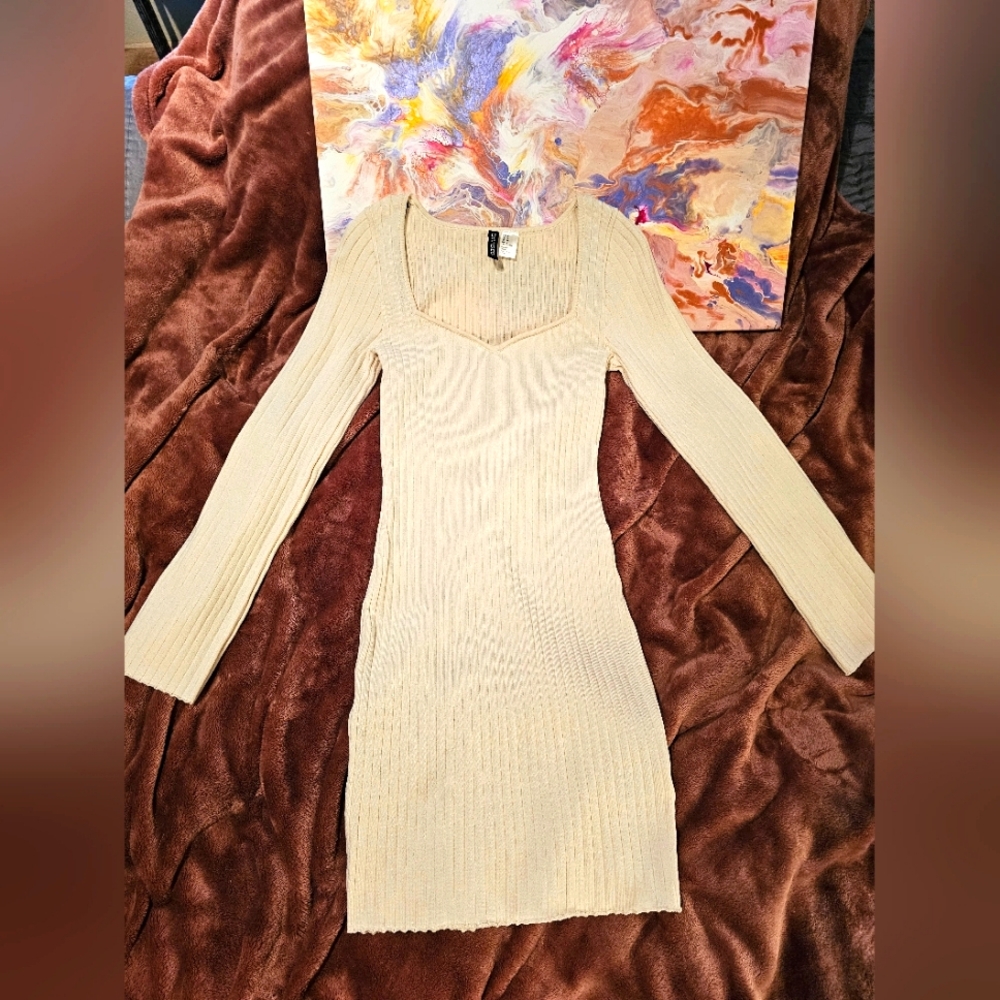 Elegant Cream Knit Dress H&M Brand